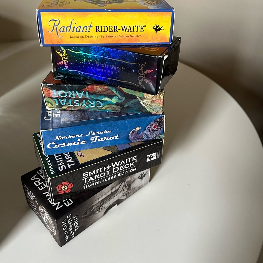Used: Like New Tarot Decks